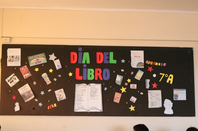 Diarios Murales Día del Libro